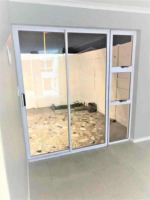 2 Bedroom Property for Sale in Lotus River Western Cape